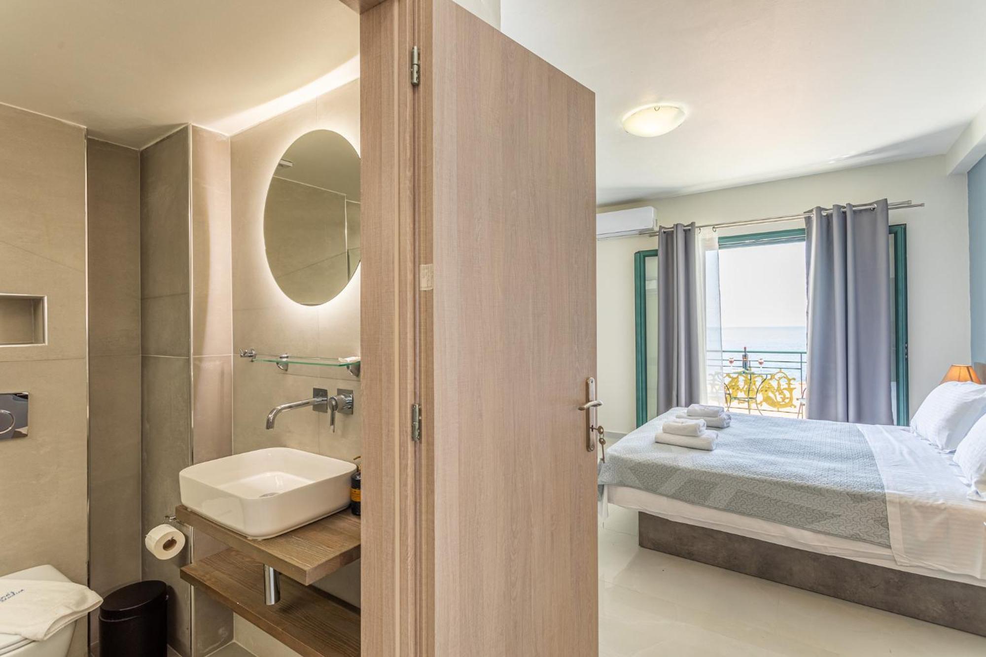 Marina Aparthotel Kardhamili Exterior foto